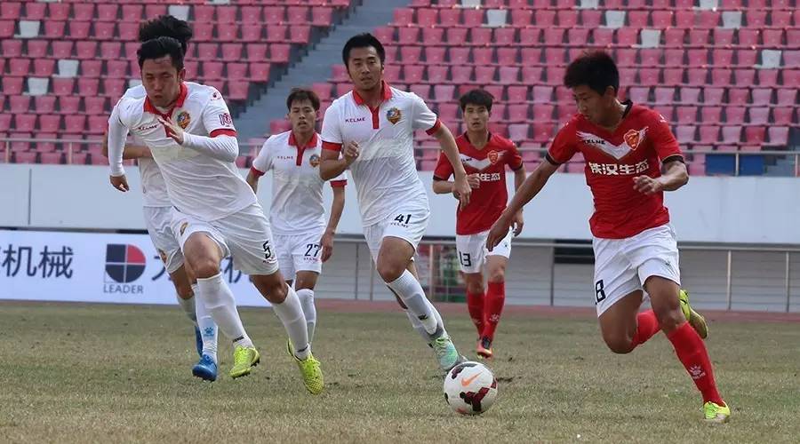 梅县铁汉踢保级附加赛,贺岁杯足球赛2018