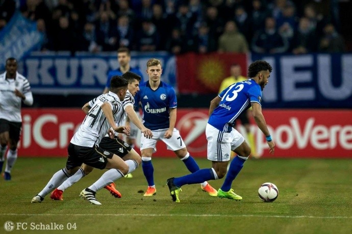 欧联杯赛后穆里尼奥采访,欧洲杯决赛赛后采访球迷