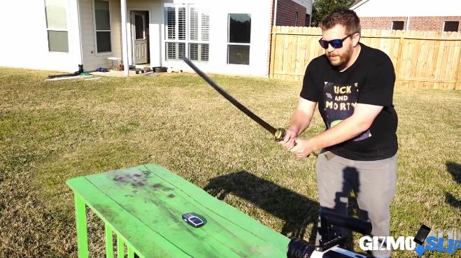 诺基亚3310经典吗,经典回归诺基亚3310上手实拍