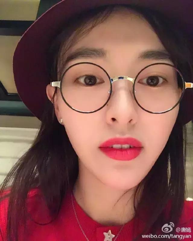 唐嫣怎么解决高额头,唐嫣遮发际线发型