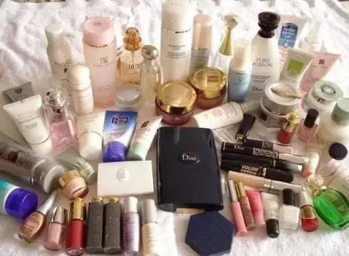 瓶瓶罐罐收纳整理技巧,化妆品瓶瓶罐罐收纳神器