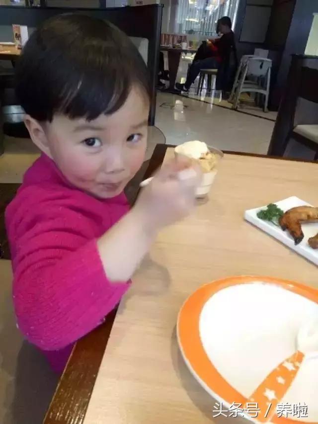 宝宝头发稀少怎么办视频,宝宝头发稀少怎么办还掉发