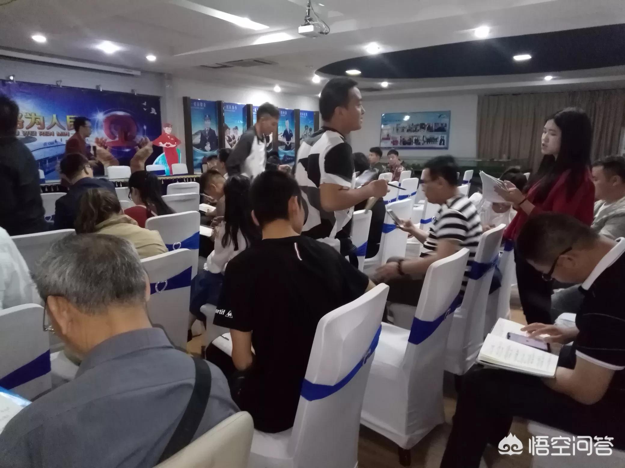 初中毕业生上铁路技校有前途吗,初中毕业上高铁班前景怎样