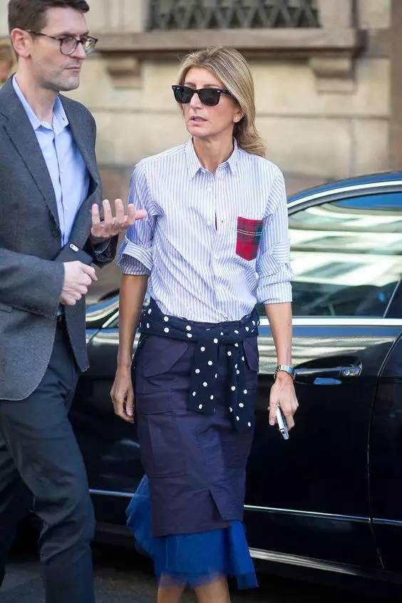 白衬衫排行第一女式,春季必入的7件衬衫谁穿谁好看