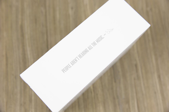 beatsx无线蓝牙入耳式耳机使用,beatsx蓝牙无线入耳式耳机怎么样