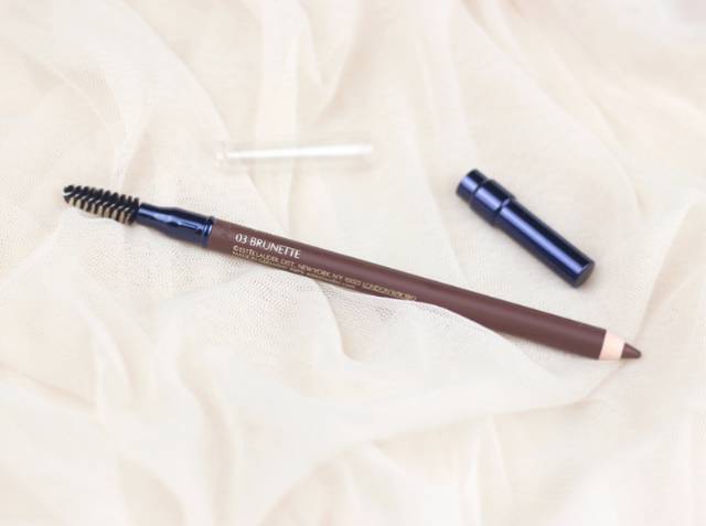 唐嫣早期的写真是真的假的,唐嫣用了什么化妆品