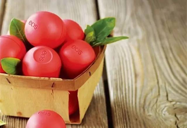 10款颜值爆表的有机天然小众润唇膏~不过百元，就能彻底滋润你，男票也能放心吃了！