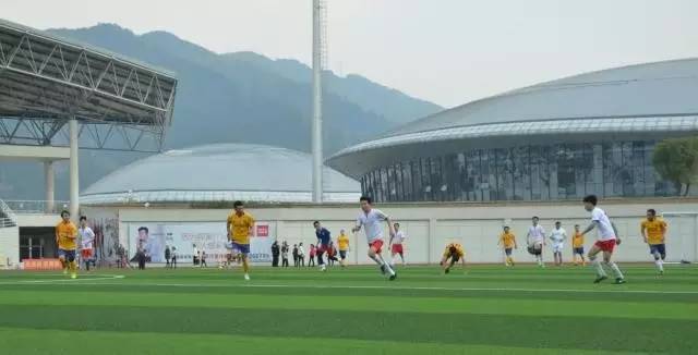 迎新春乒乓球友谊赛,迎新春足球比赛