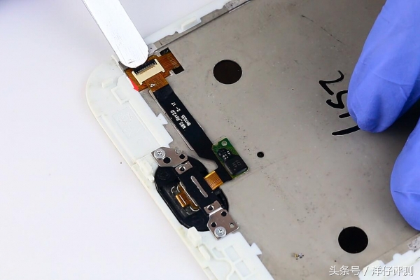 魅族mx3屏幕更换教程,魅族mx5更换后盖视频