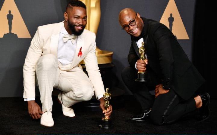 当我们都在关注《月光男孩》获奖时，说说黑人同性恋出柜有多难