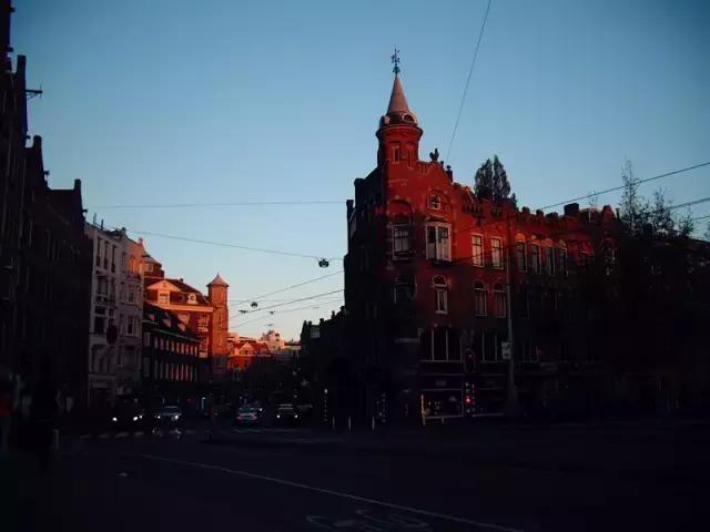 荷兰纪行—风车村与安妮之家（看看荷兰的“四宝”）