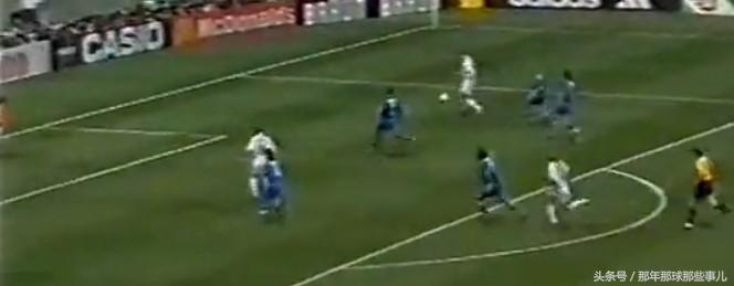 两届世界杯踢丢点球巴乔扼腕痛惜,98年世界杯法国vs意大利点球大战