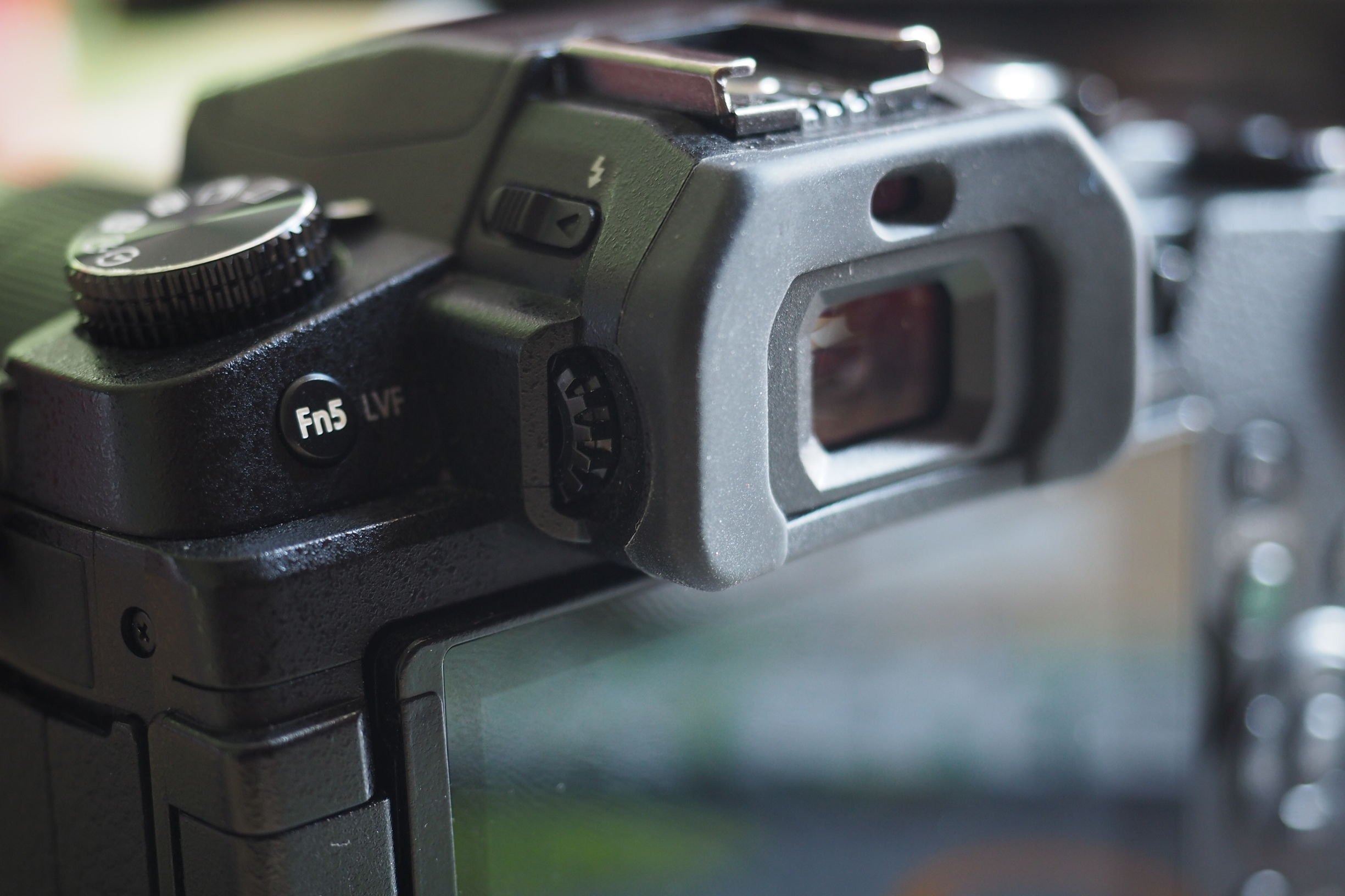 M4/3微单系统中,最适合摄影旅行的三款便携相机