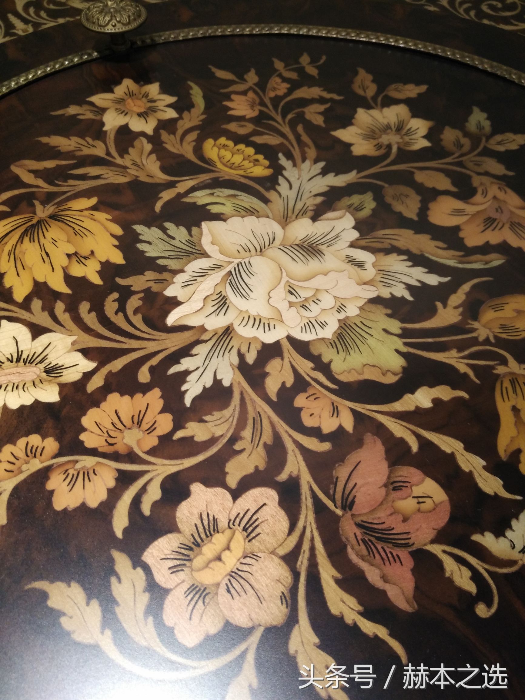 进口家具与仿品有什么不同,四招教你鉴别真假实木