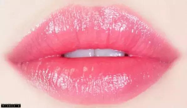 适合雾面唇的口红,雾面唇妆适合什么口红