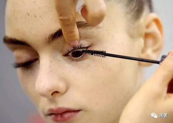 ysldior鍙g孩鍐ぉ,ysldior鍙g孩鍞囬噳鎺ㄨ崘