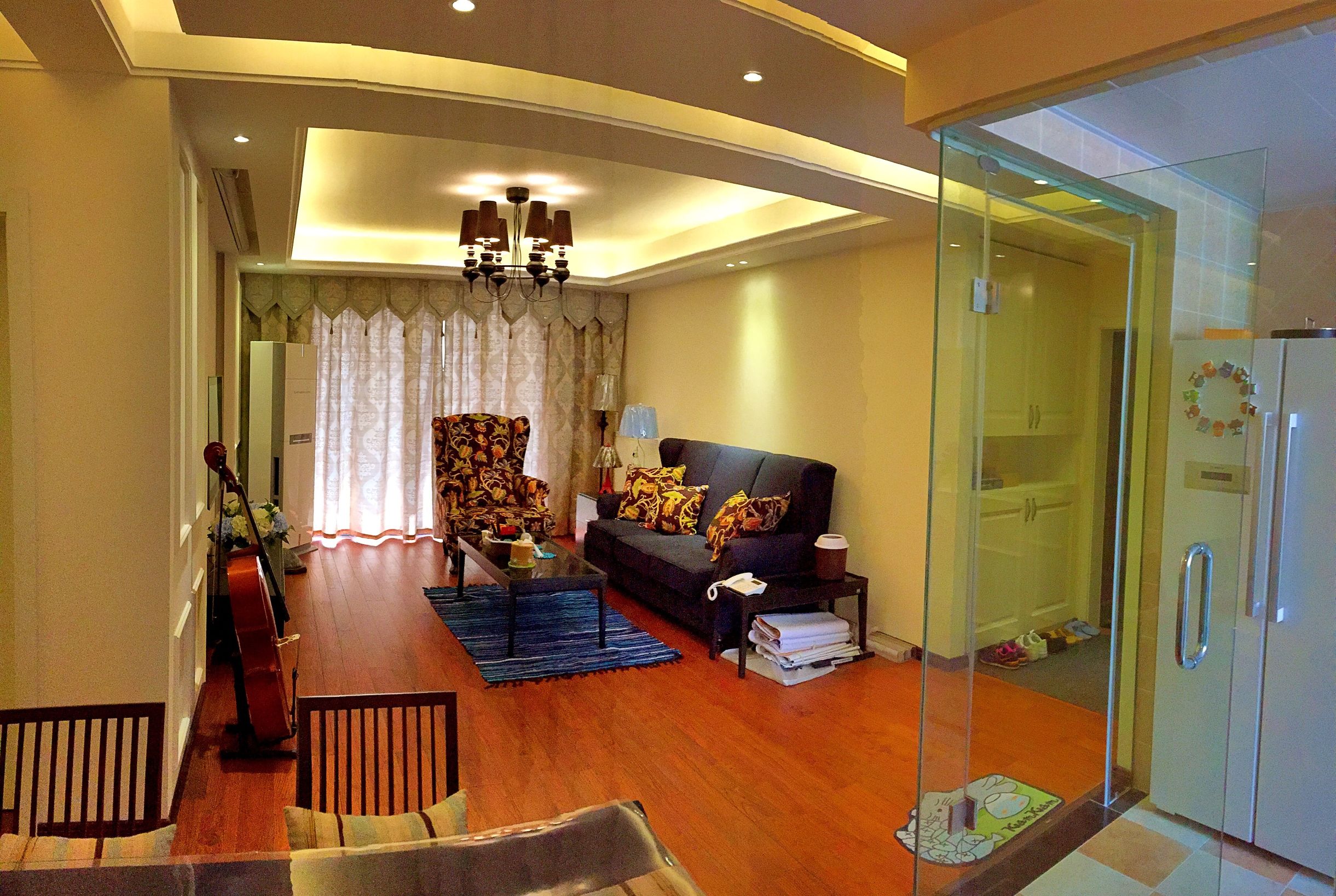 美式和现代轻奢混搭,美式与现代轻奢混搭