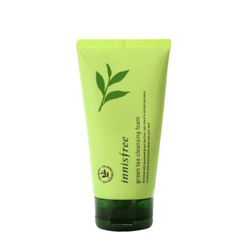 艾珀莎护肤品适不适合20岁女孩用,美白抗皱适合20岁妈妈用的护肤品