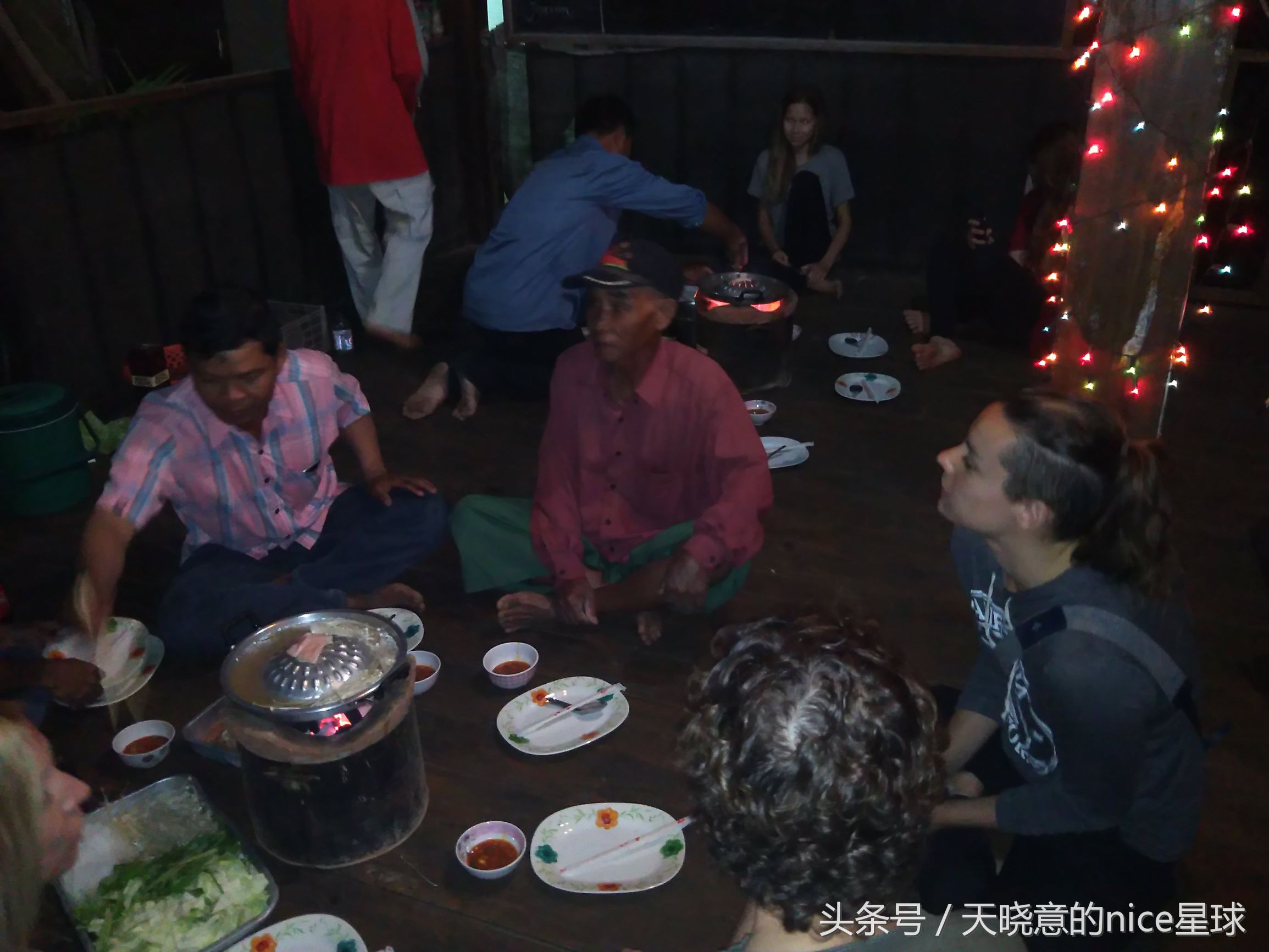 泰国大象旅行记,泰国旅游跟大象近距离接触