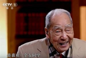 董卿《朗读者》满满正能量,优秀朗读者董卿