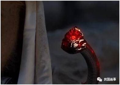 鬼吹灯从墓里盗出过什么,鬼吹灯的墓的凶险