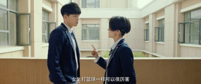 「今日话题专栏」很久没有看到这样舒服干净的青春片,少女时代不是只有恋爱和追星