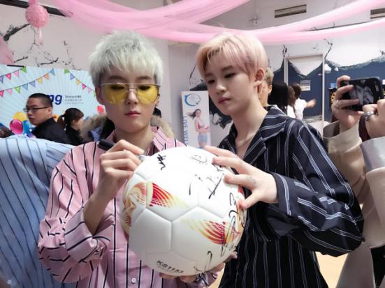 梦幻足球美少女,梦幻足球美少女组合