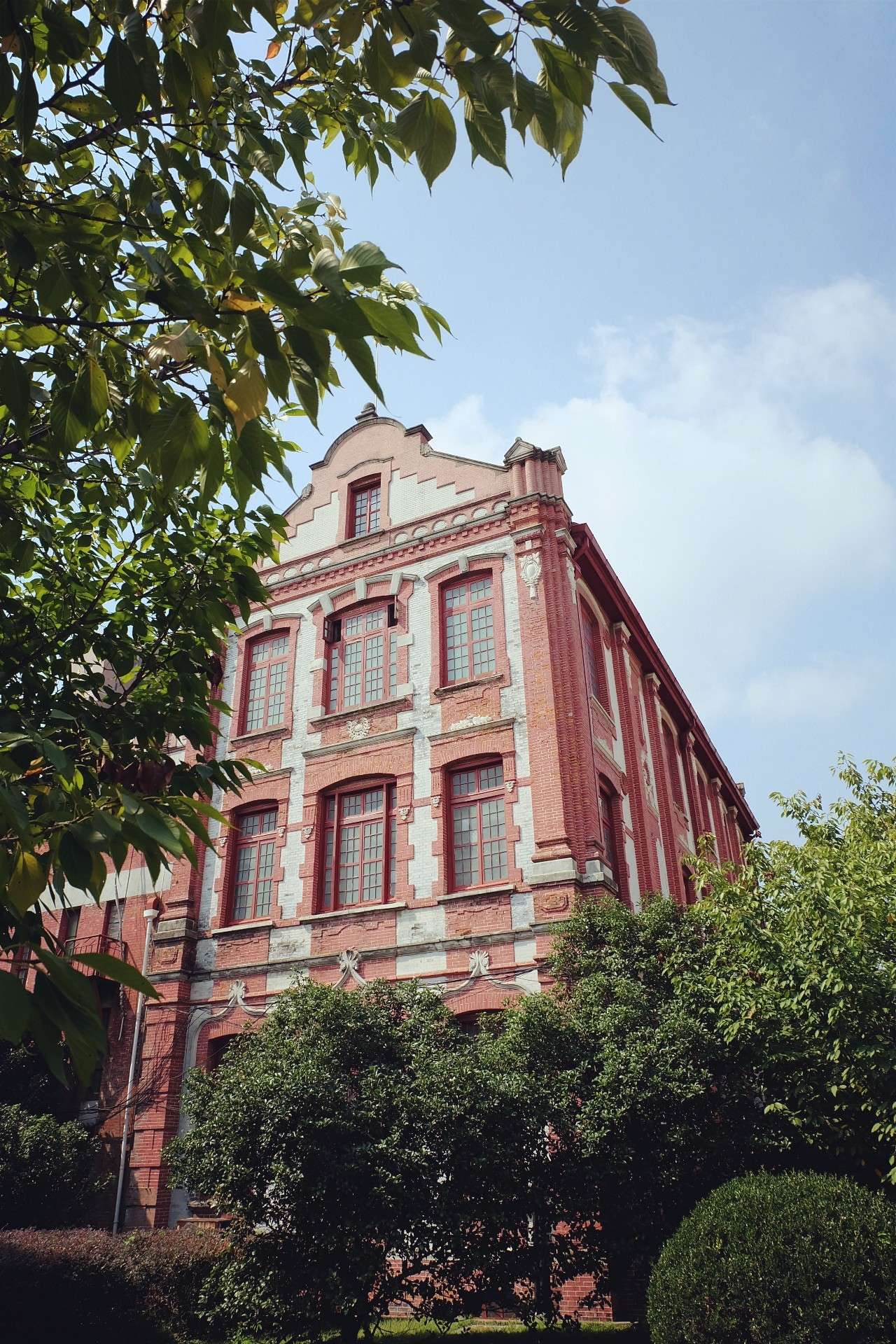 富瀚微电子杨小奇创业谈：拥有一技之长，就不会没有立足之地