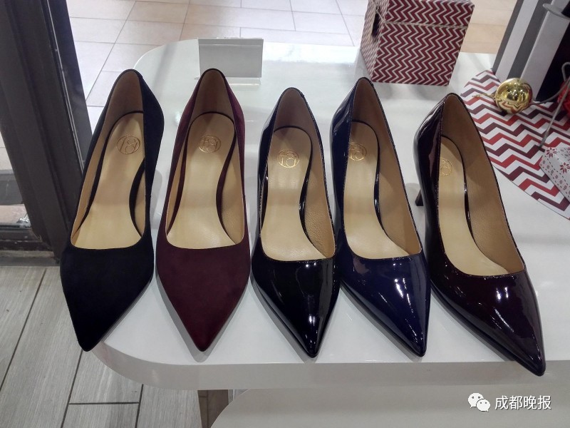 为女王过节，时代奥莱是认真的！