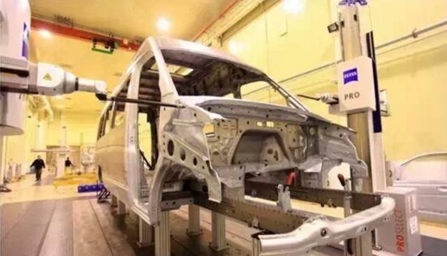 像奔驰凌特的车,奔驰3.0t顶级商务车