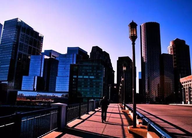 华润沈阳养老服务中心,华润置地商业街