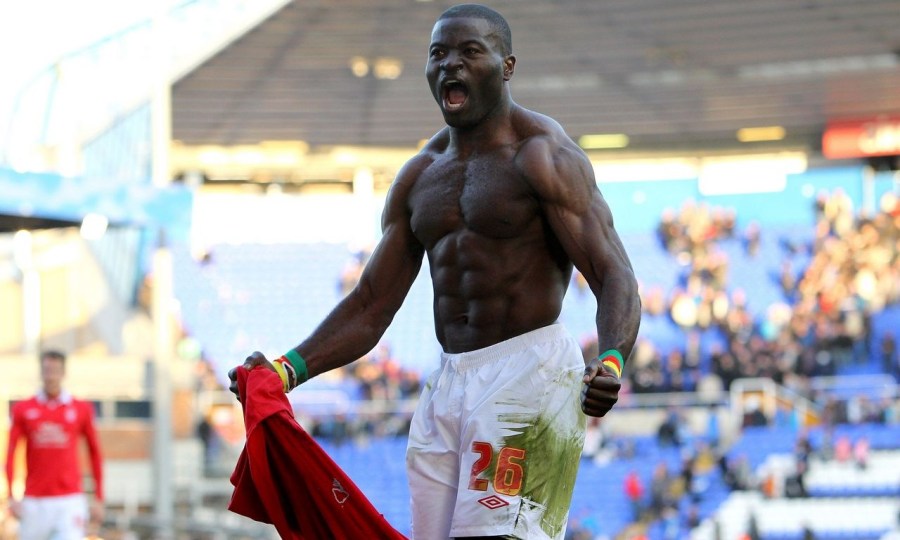 你有这么大，妹子也会喜欢：足坛的身体爱好者们