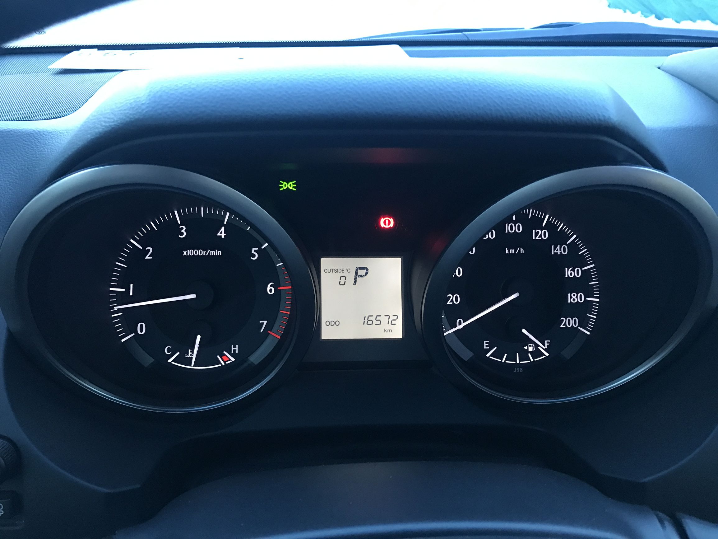 普拉多2700绿皮5座,普拉多2700和普拉多4000驾驶感受