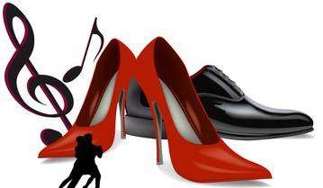 怎样才能正确的穿高跟鞋,高跟鞋穿对了美丽健康两不误