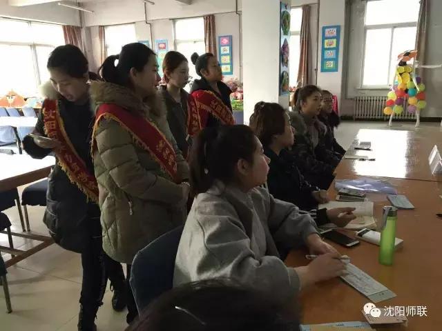 新生报名场面火爆,幼儿园报名火爆事件