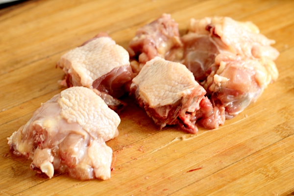 清炖甲鱼最正宗的红烧甲鱼做法,清炖甲鱼最正宗的甲鱼怎么杀做法