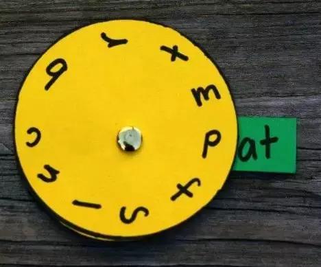 自然拼读a b c 英语绘本 (少儿英语绘本自然拼读)