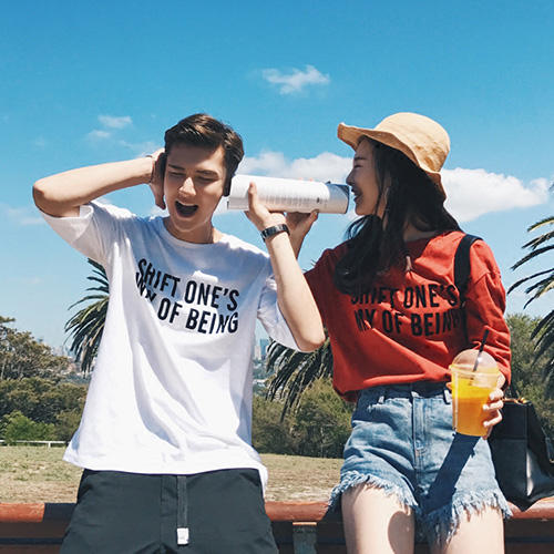 情侣装搭配凸显情侣恩爱,情侣装夏日时髦与恩爱皆要秀出来