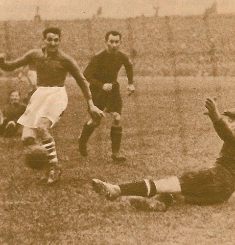 沙尔克04夺过几次冠军,沙尔克04历史对阵曼联