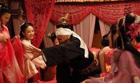 古代皇帝每个月都要装病几天,古代皇帝生活自律作息