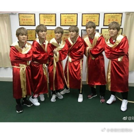 千万别让网上的大神p图,千万别让大神p图否则笑得肚子疼