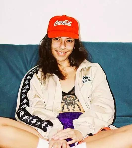 几百块钱的东西代购,一万多东西代购