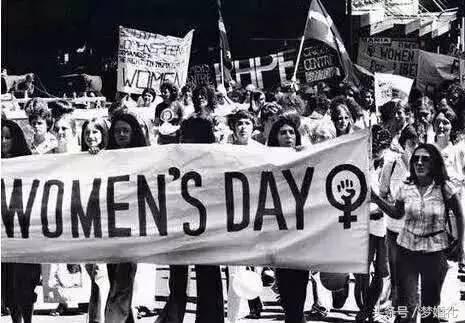 “妇女节”、赵雷、韩寒和周杰伦，都是你喊打喊杀的受害者