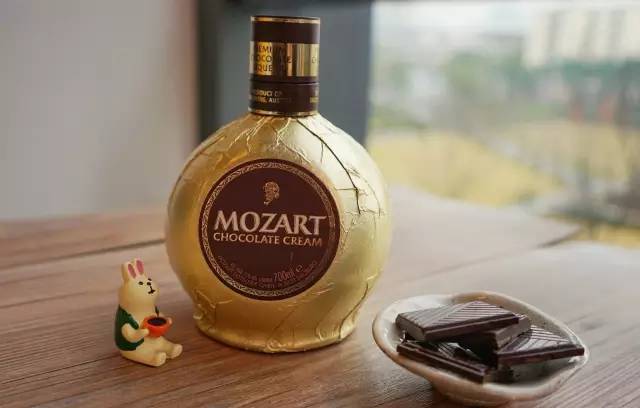 酒精跟什么一起吃会很晕,酒精和水果放在一起有影响吗