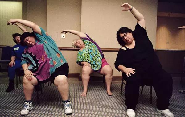 爱吃甜食伤肾造成脱发,爱吃甜食对牙齿的危害