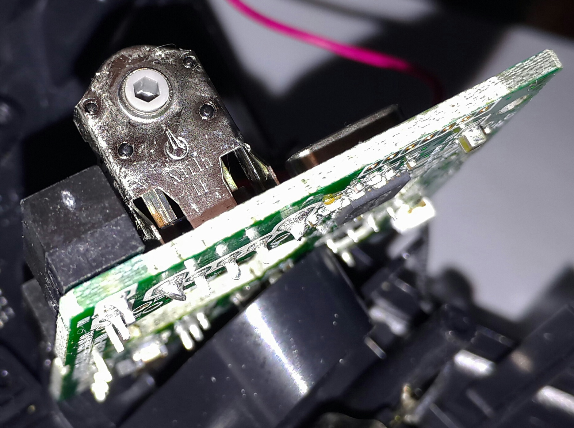 雷柏m10鼠标滚轮失灵,雷柏1200鼠标拆卸更换