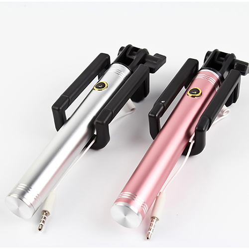 手机自拍杆用蓝牙好还是线控好,如何选择蓝牙手机自拍杆