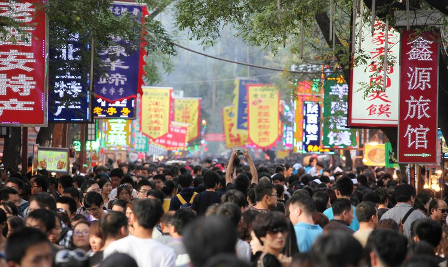 西安人眼中的回民街,西安回民街真的值得一去吗