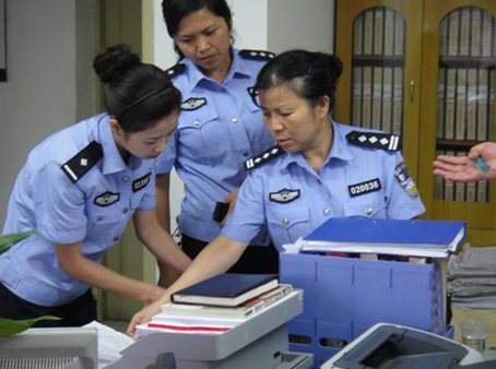 跟警脚步一起揭秘户籍民警的日常,公安警察知识视频讲解