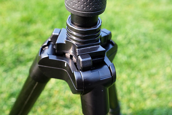 坚固更轻便*钟金**碳纤反折脚架UTC-63体验